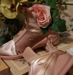 Puma Fierce blush satin casual sneaker new sz8.5